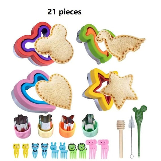 Sandwich and Fruit / Veggie Cutter Set (21 Pieces)